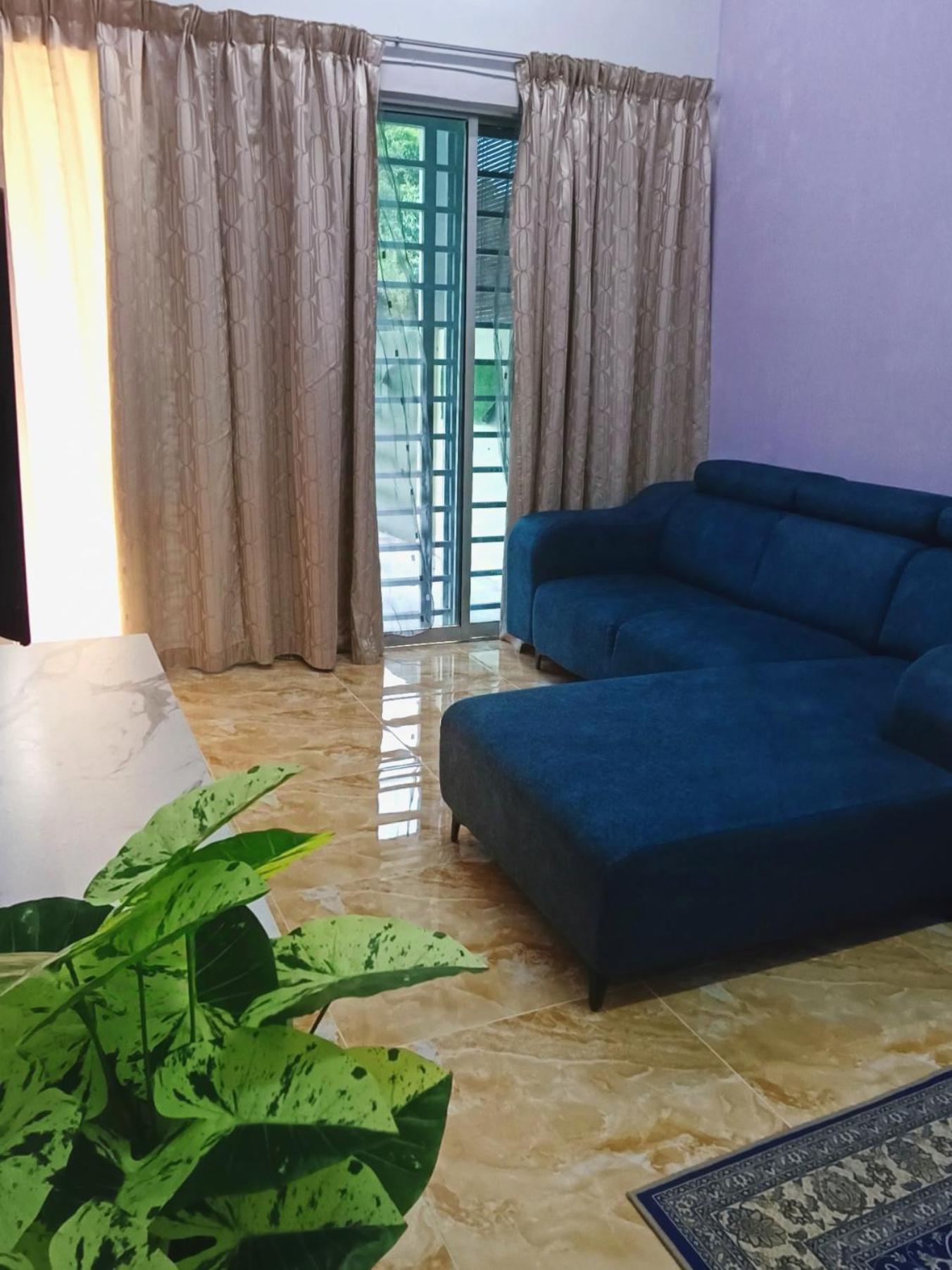 Homestay Lestari Klia Szepang Kültér fotó