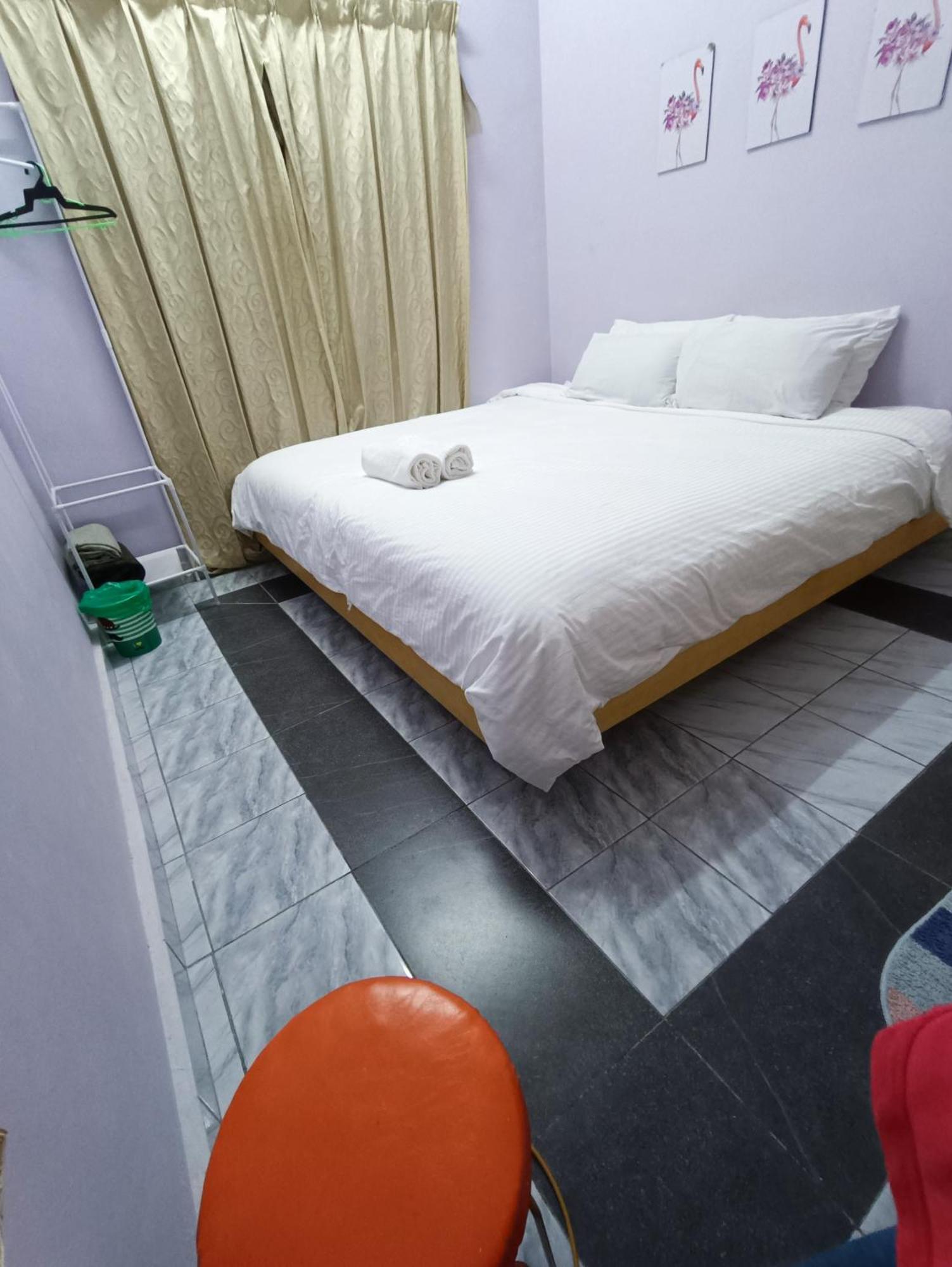Homestay Lestari Klia Szepang Kültér fotó